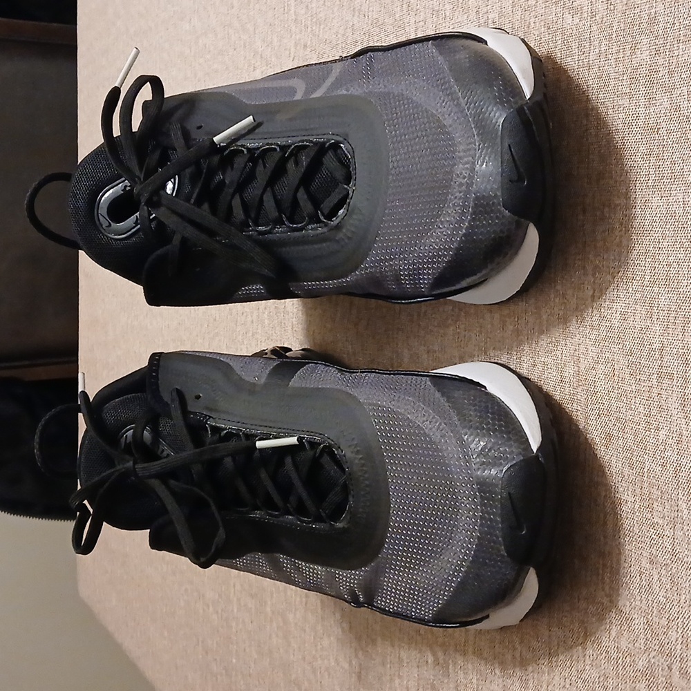 2090 airmax mens